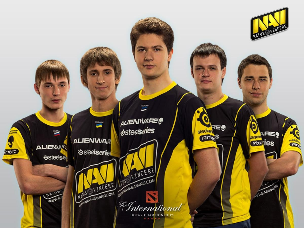 Dendi (second from left) with his team Na’VI at The International Dota 2 Championship 2013